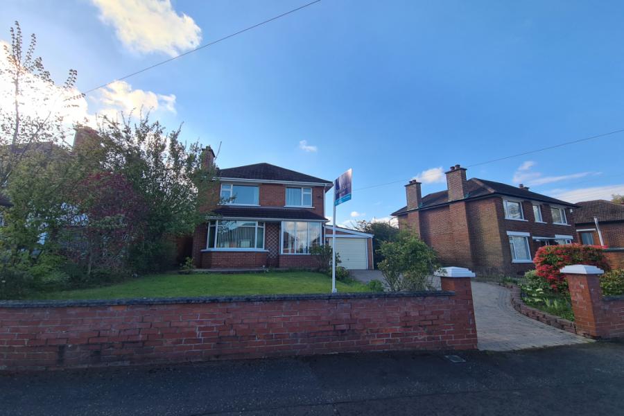 36 Roddens Crescent