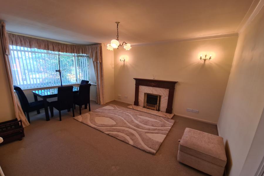 36 Roddens Crescent