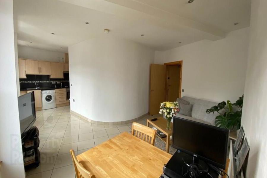 Apartment A, 1 Ashley Avenue