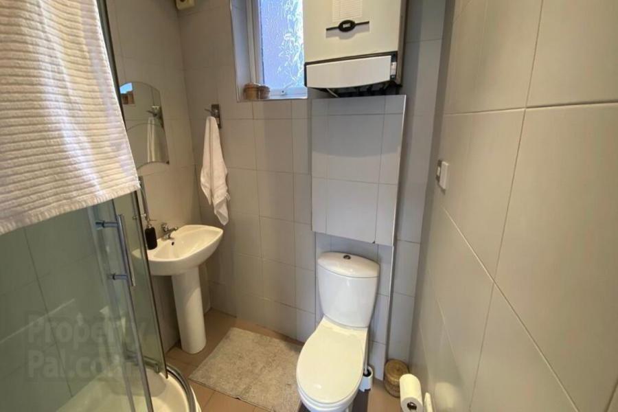 Apartment A, 1 Ashley Avenue