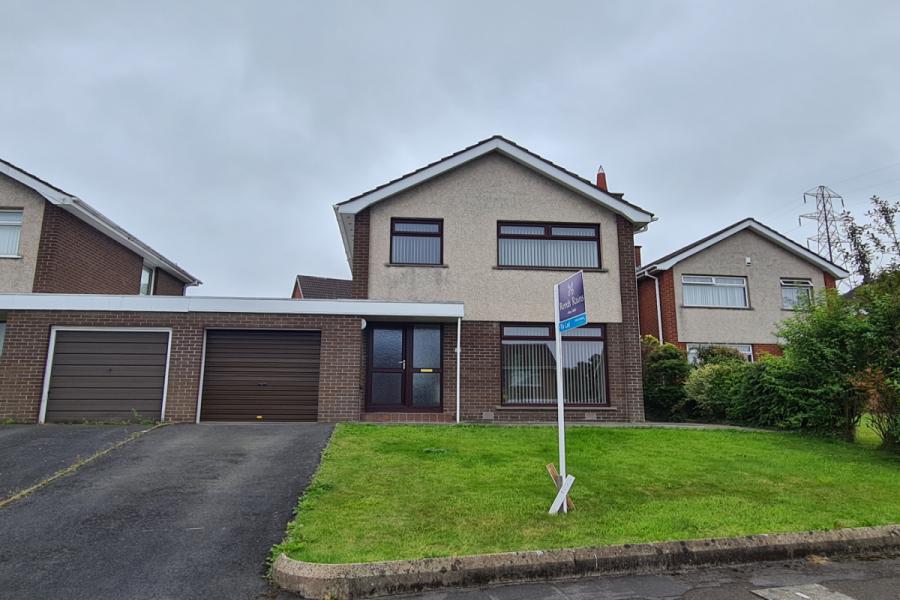 86 Trossachs Drive, Belfast, BT10 0HU