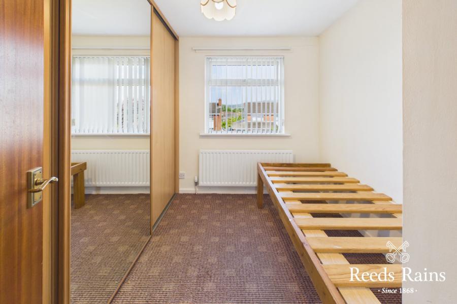 86 Trossachs Drive