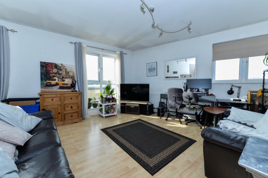 Apartment 20 Chichester Building 3, Old Bakers Court