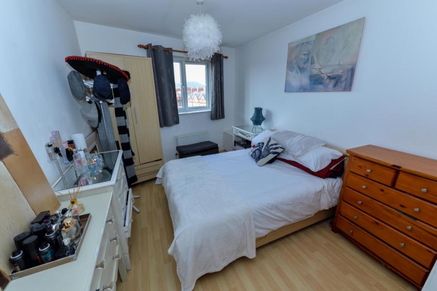 Apartment 20 Chichester Building 3, Old Bakers Court