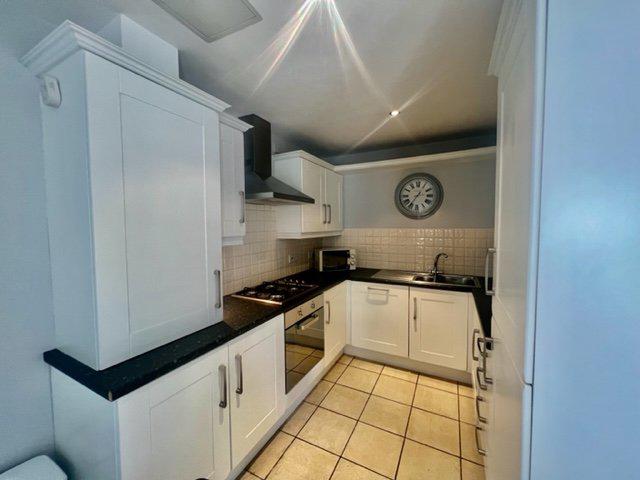 Apartment 6, 1a Fane Street