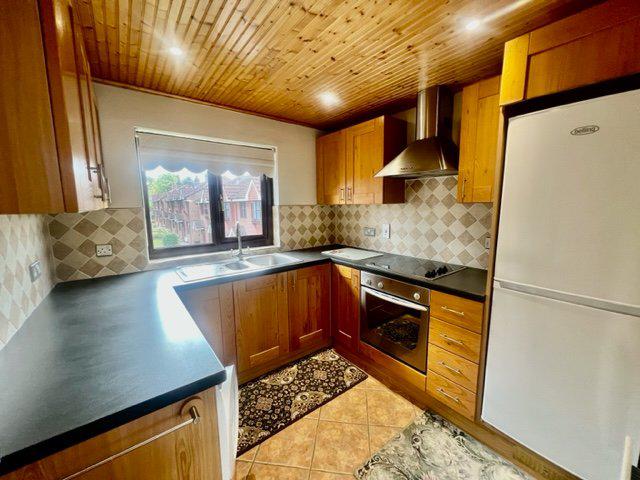 27 Sycamore Grove