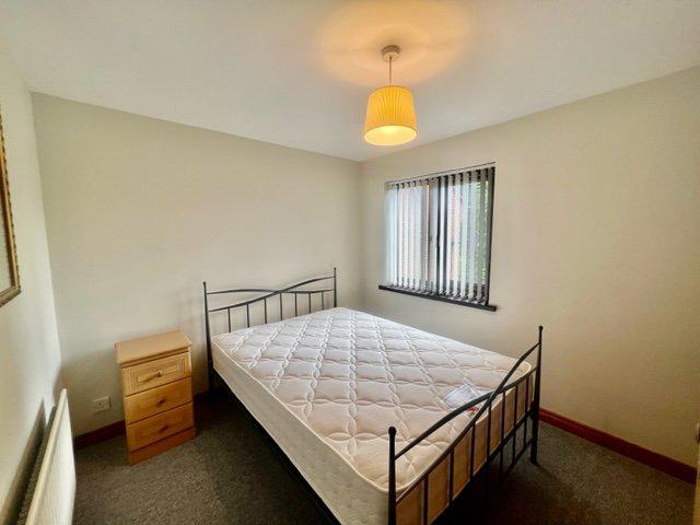 27 Sycamore Grove