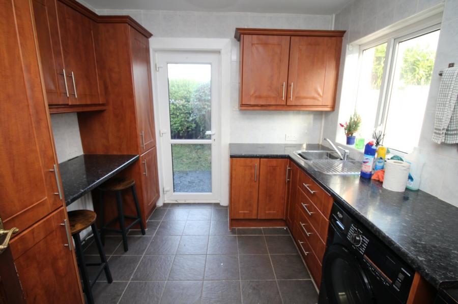 8 Chesham Gardens 8 Chesham Gardens