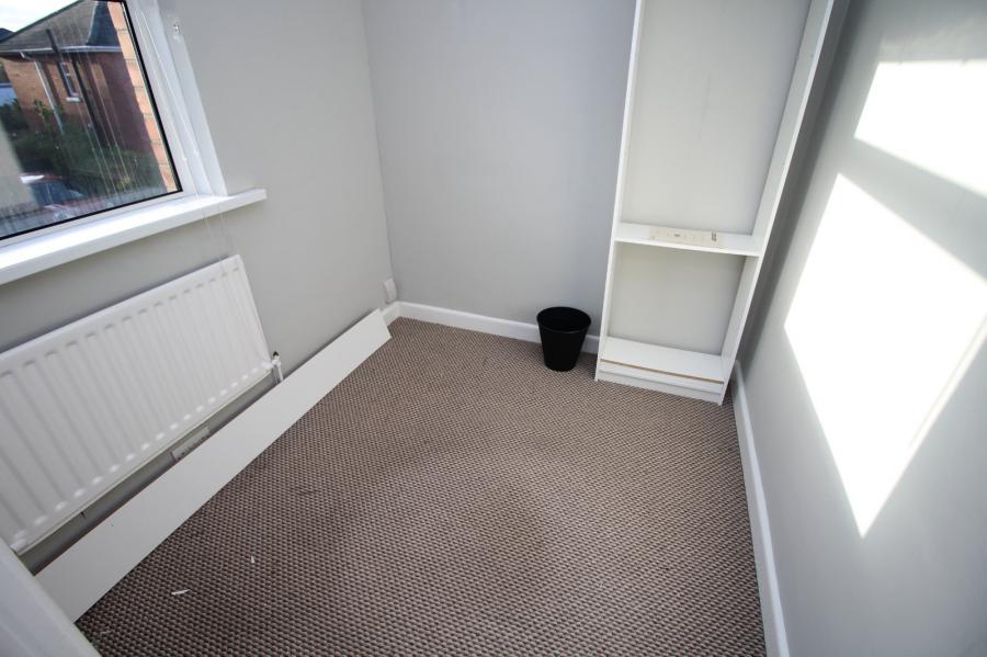 8 Chesham Gardens