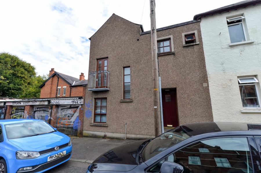 2 Ulsterville Place