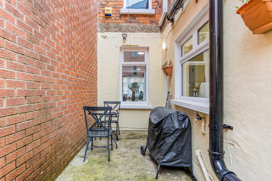 11 Jameson Street