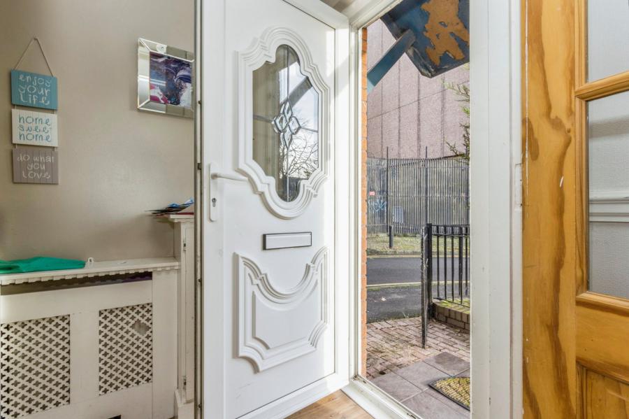 1 Catherine Street North 1 Catherine Street North