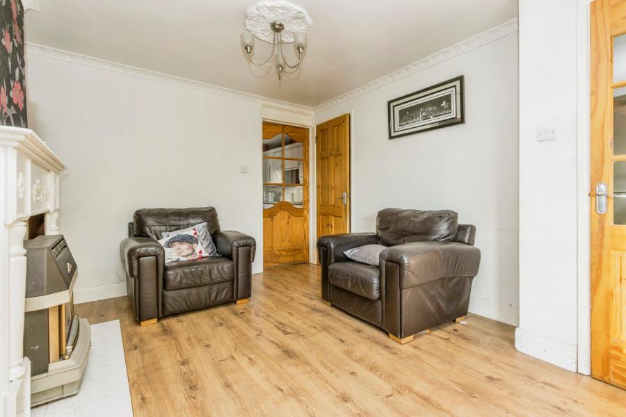 1 Catherine Street North 1 Catherine Street North