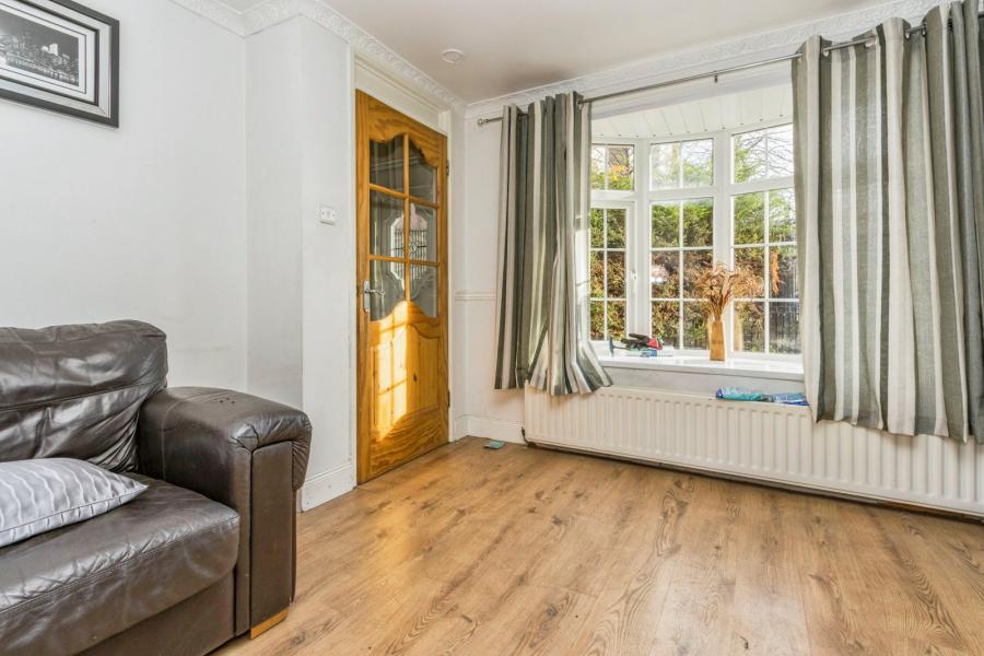 1 Catherine Street North 1 Catherine Street North