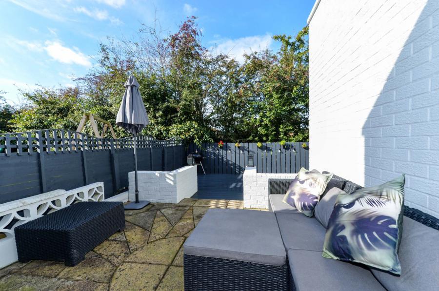 5 Glennor Crescent West