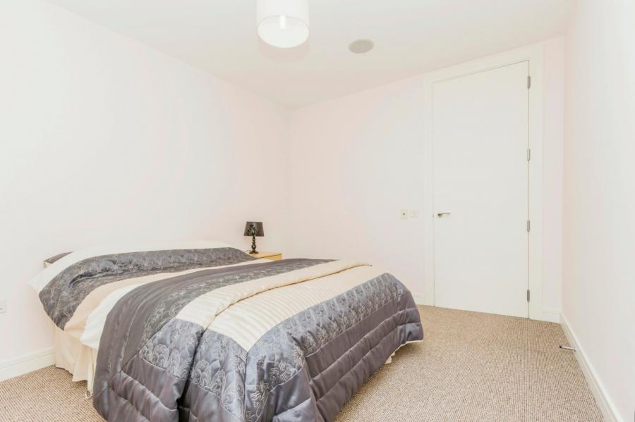 Apartment 9.32, The Arc, Queens Road