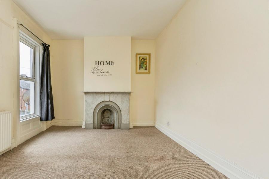 35 Haypark Avenue
