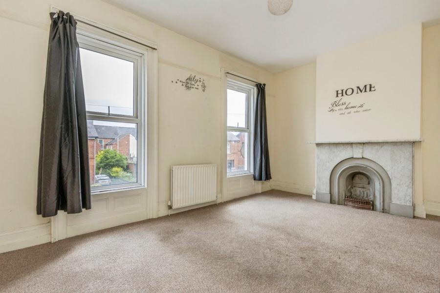 35 Haypark Avenue
