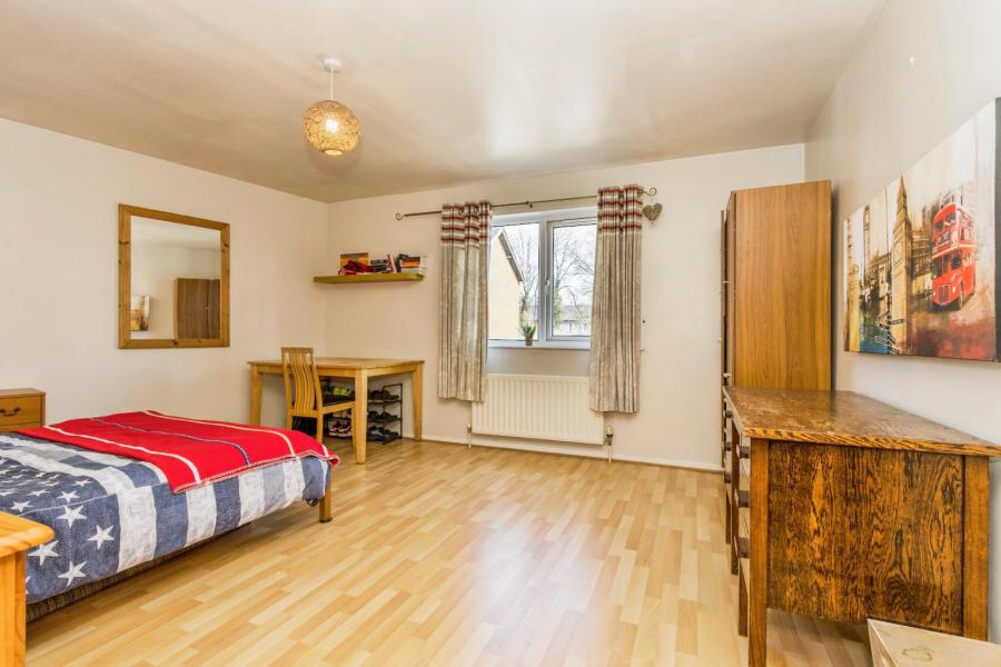Hh, 139 Donegall Avenue
