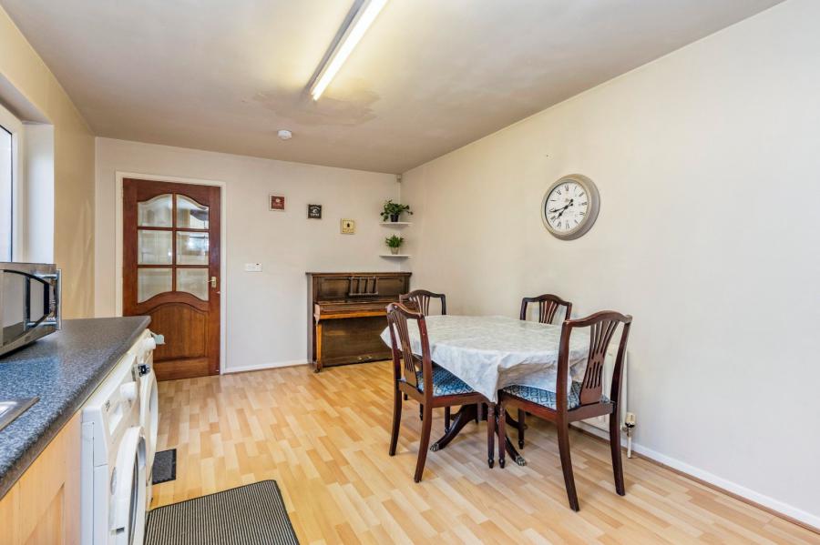 Hh, 139 Donegall Avenue