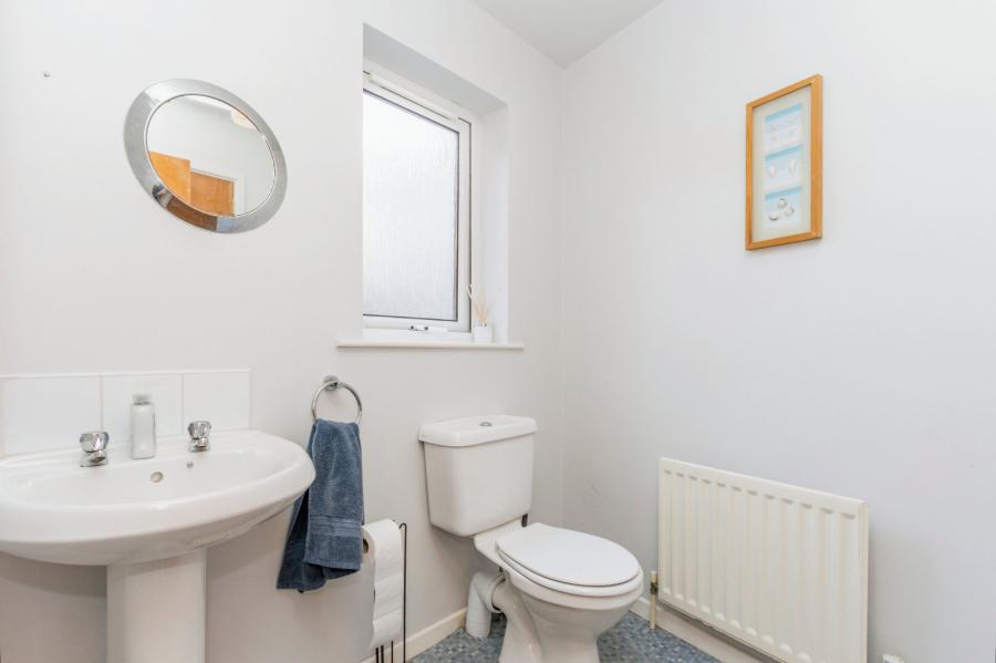Hh, 139 Donegall Avenue
