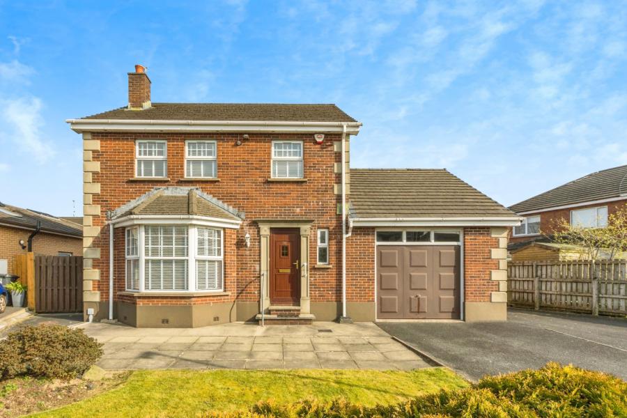 70 Greenwood Hill, belfast, BT8 7WF