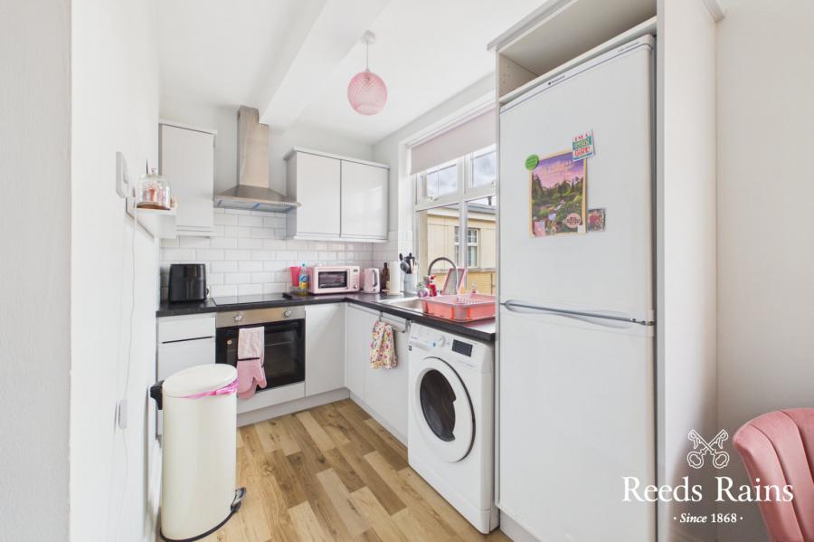 Apartment 108 Bass Buildings, 38 Alfred Street