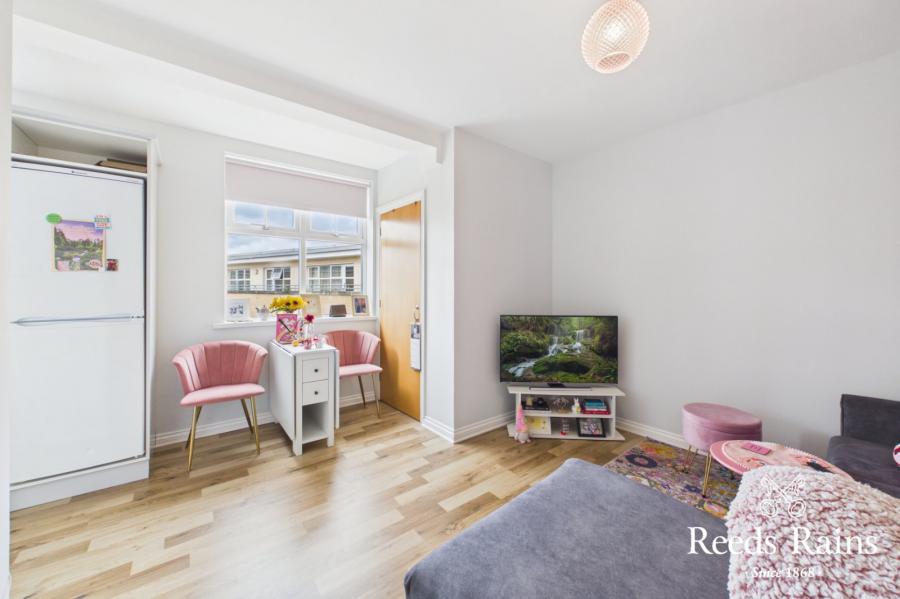 Apartment 108 Bass Buildings, 38 Alfred Street