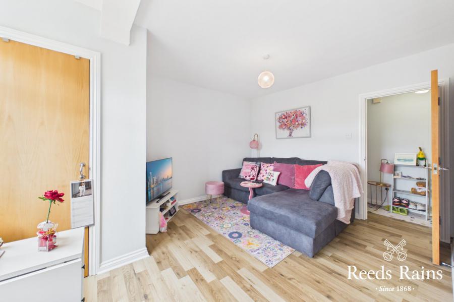 Apartment 108 Bass Buildings, 38 Alfred Street