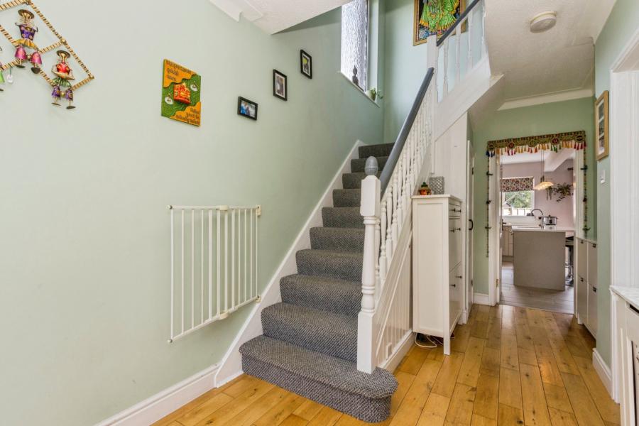 134 Glenholm Park