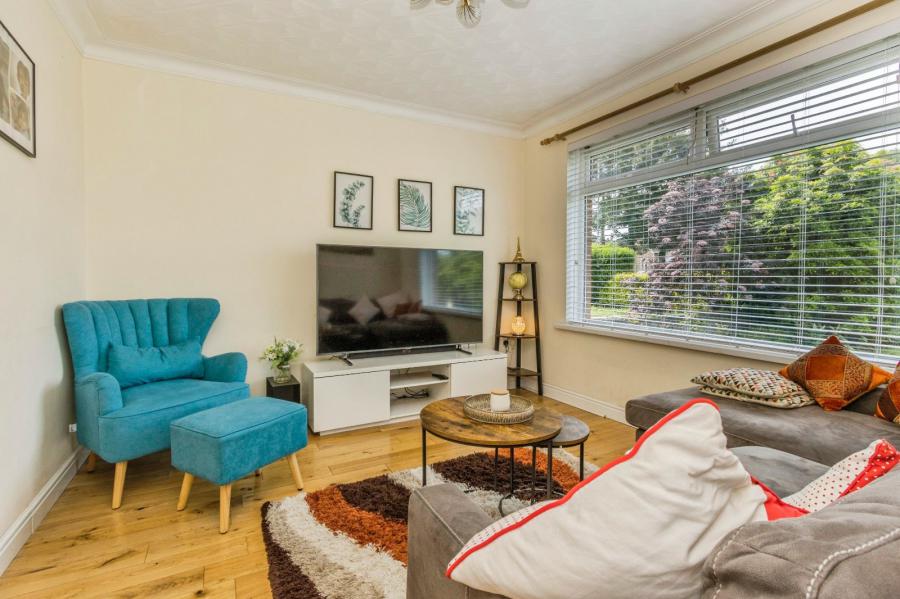 134 Glenholm Park