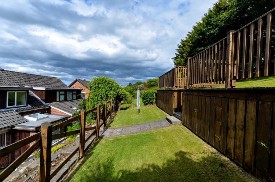9 Beechgrove Rise