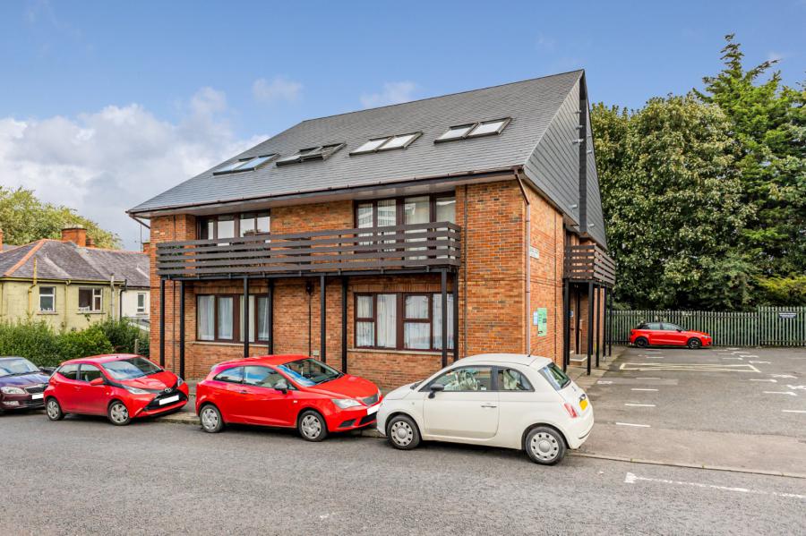 36 Colenso Court
