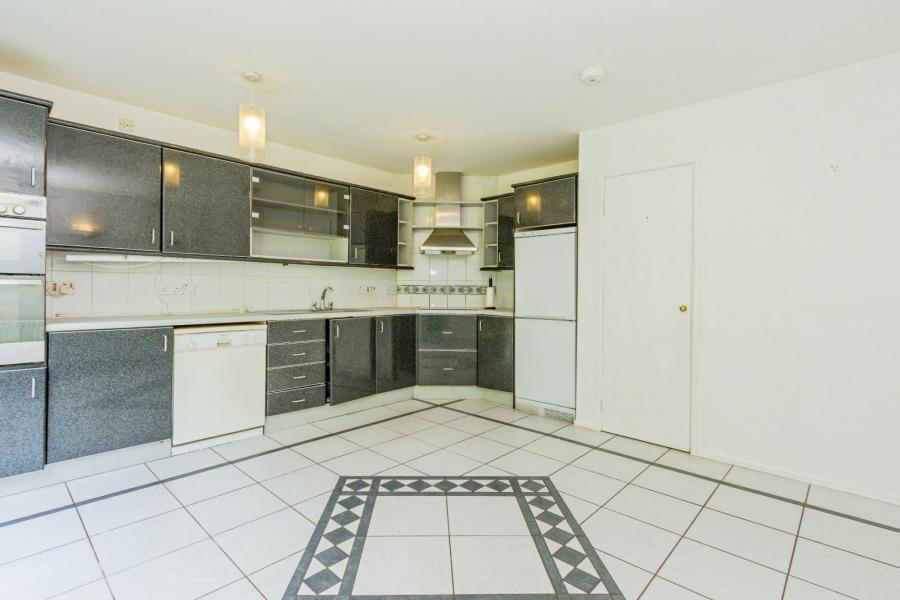 20 Briarwood Park