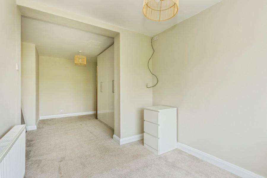 30 Newton Park