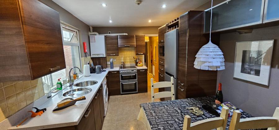 80 University Avenue