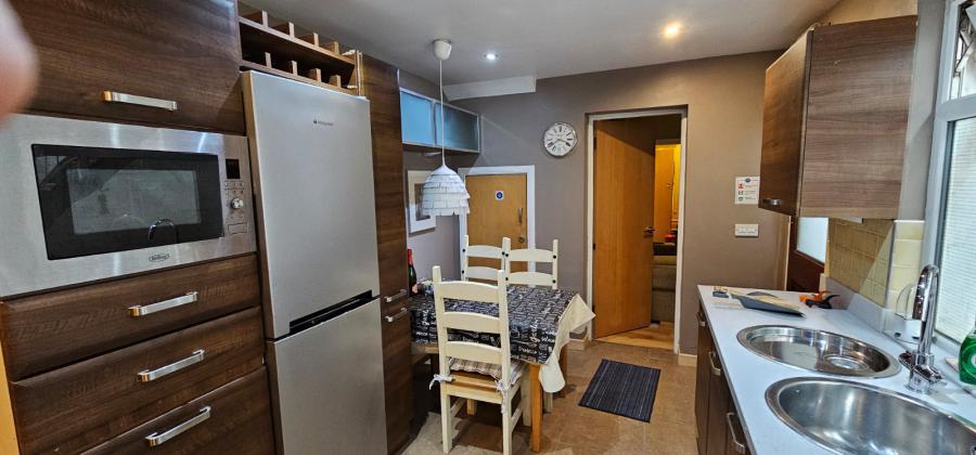 80 University Avenue