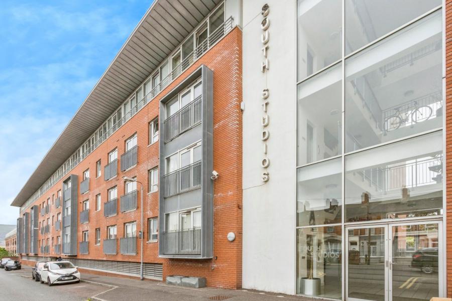 Flat 2 South Studios, 85 Tates Avenue,balmoral, belfast, BT9 7BS