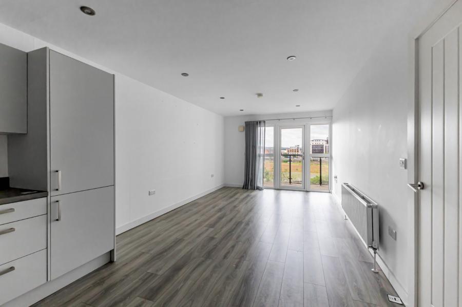 Apartment 6 The Sandford Building, 25 Bridge End