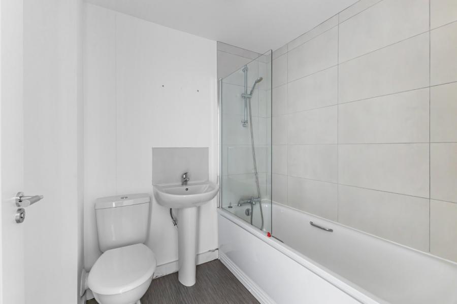 Apartment 6 The Sandford Building, 25 Bridge End
