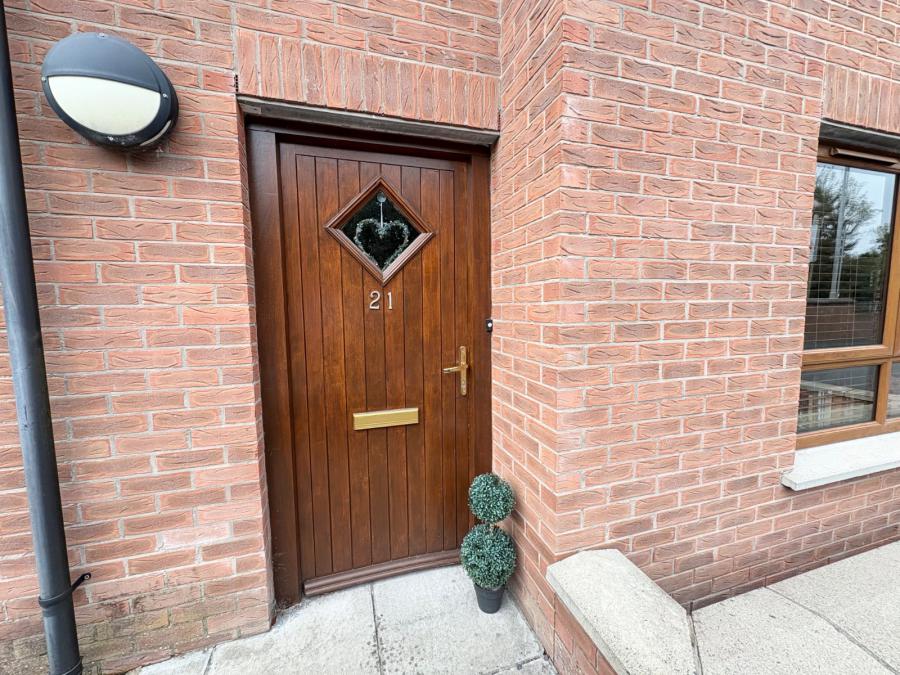 Apartment 21, 219 Saintfield Road
