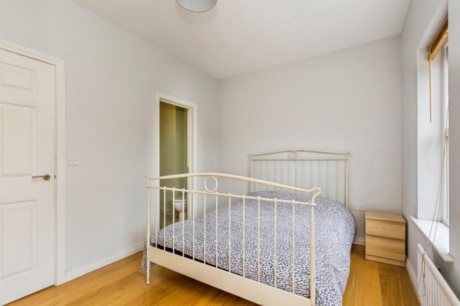 6 Linen Mill Close