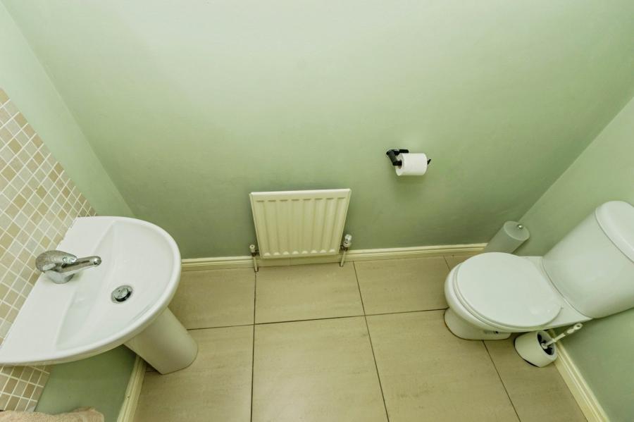 6 Linen Mill Close