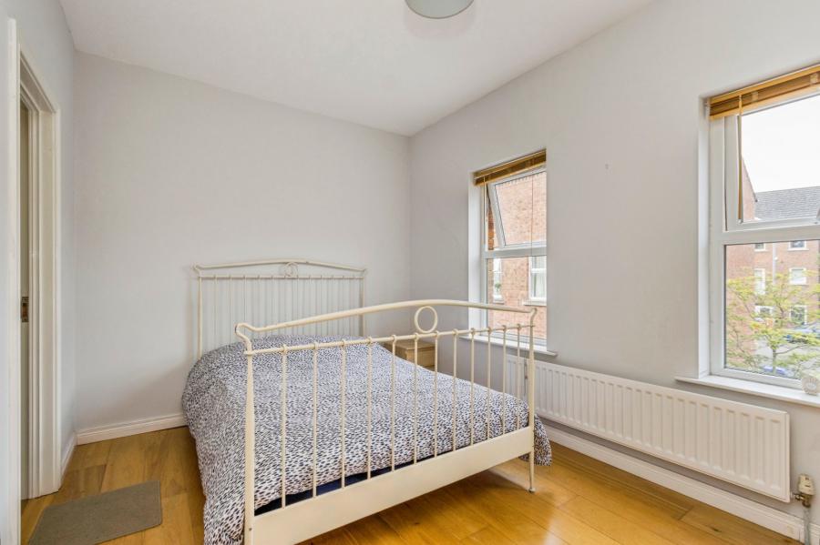 6 Linen Mill Close