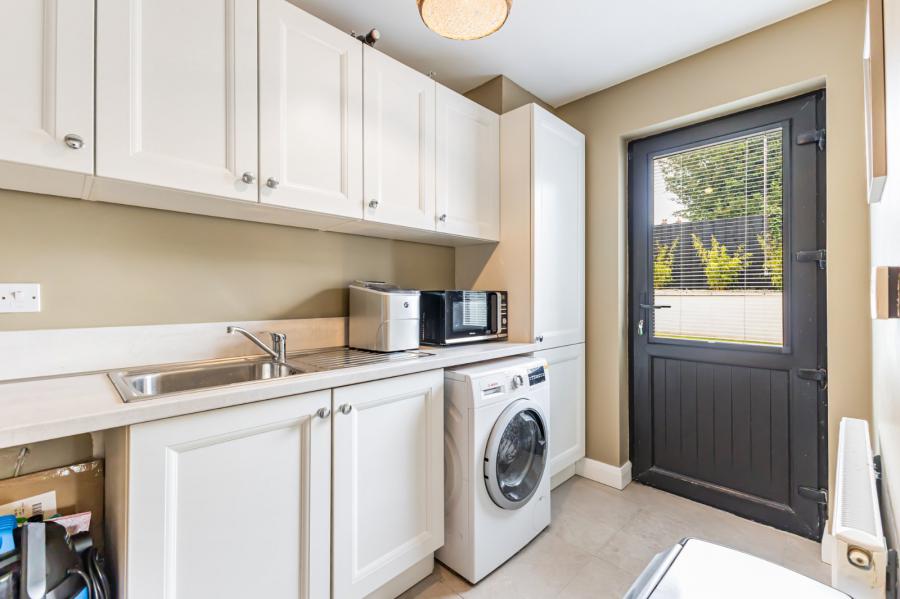 1 Knockbracken Gardens
