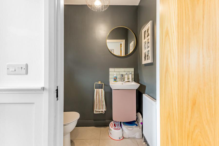 1 Knockbracken Gardens