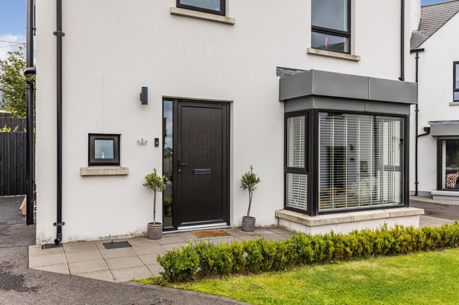 1 Knockbracken Gardens