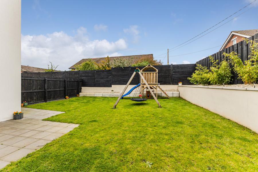 1 Knockbracken Gardens