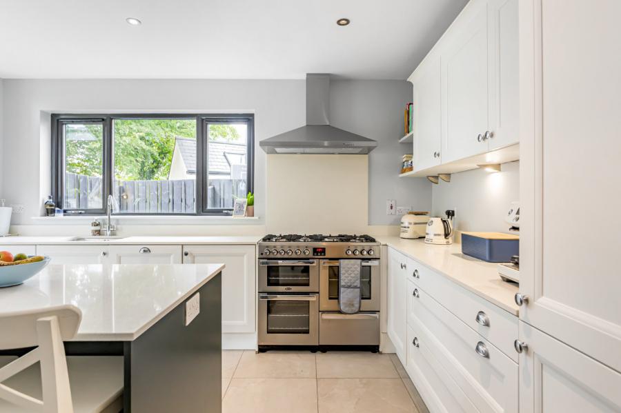 1 Knockbracken Gardens