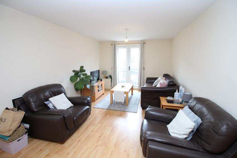 Apartment 12 Firmount Building 1, 73 Old Bakers Court